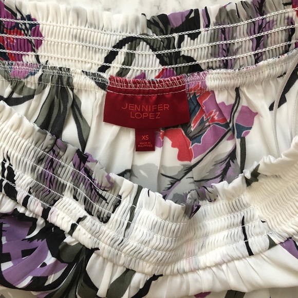 NWT❣️Jlo off the shoulders 100% polyester top - Picture 4 of 6